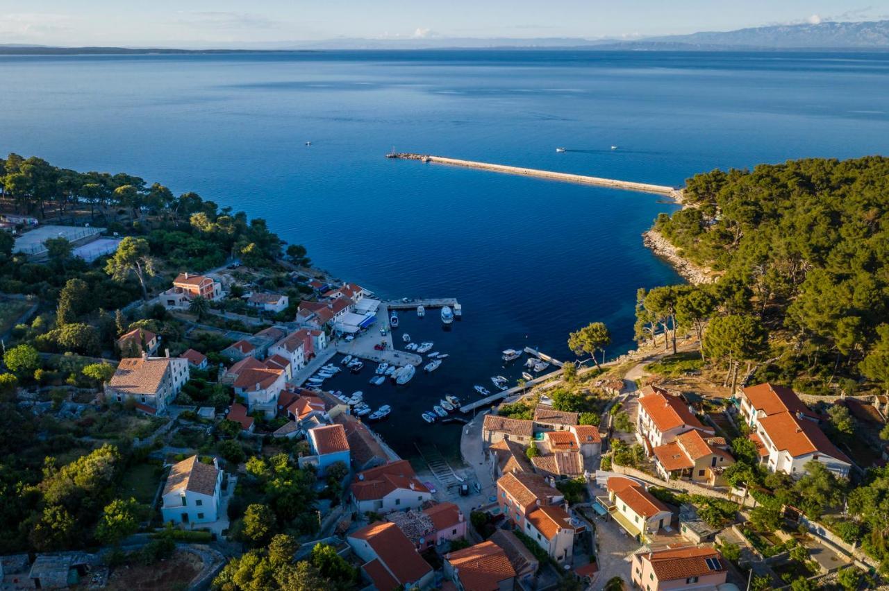 Vacation House Orange Veli Lošinj Eksteriør billede
