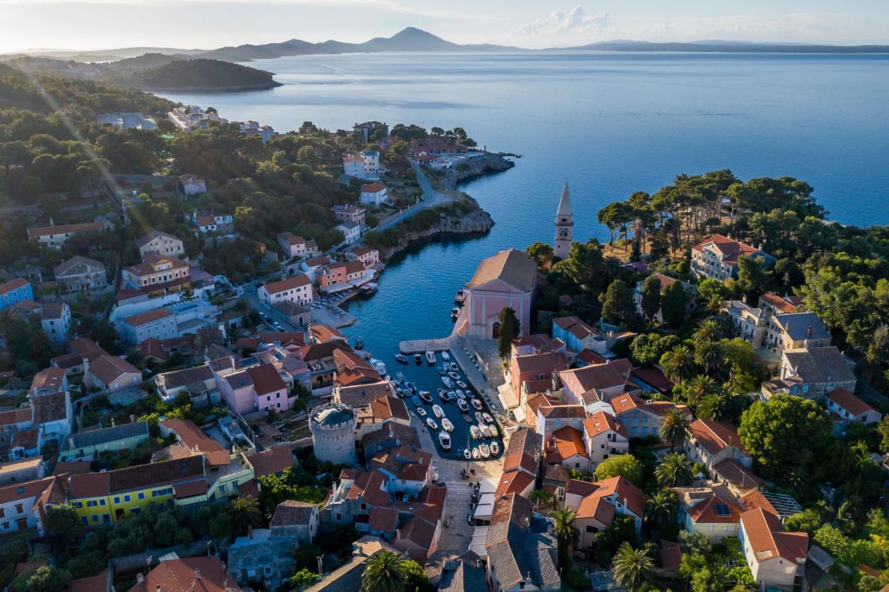 Vacation House Orange Veli Lošinj Eksteriør billede