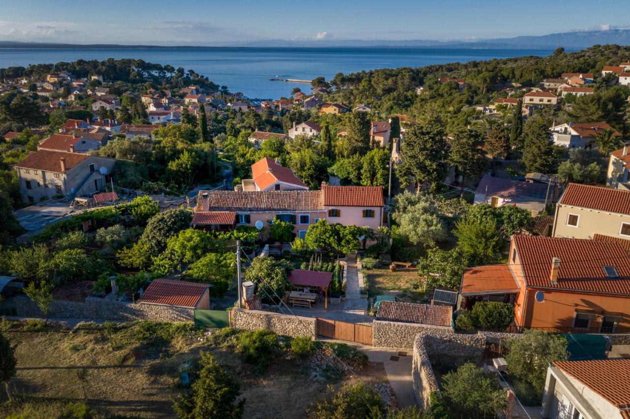 Vacation House Orange Veli Lošinj Eksteriør billede