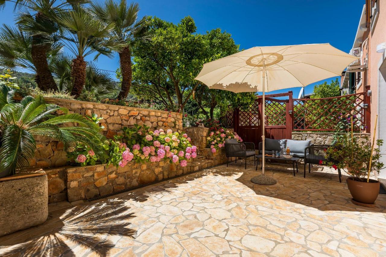 Vacation House Orange Veli Lošinj Eksteriør billede